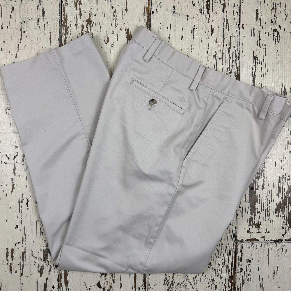 Dockers D3 pants men’s 36x30 flat front cream color Excellent Condition!